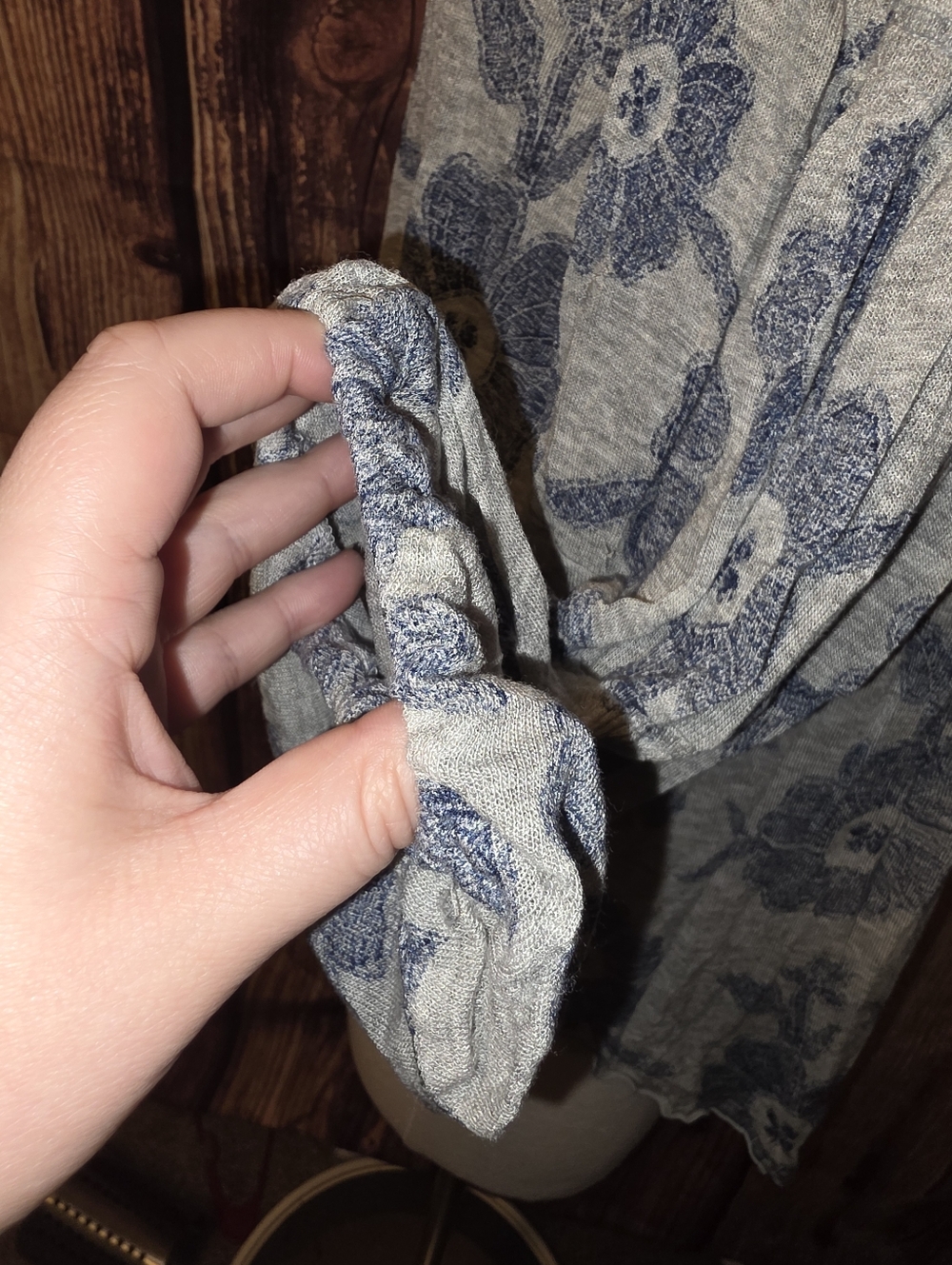 Free People Zoe Printed Blouse Size XS Gray/Blue - Picture 8 of 10
